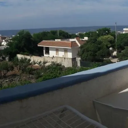 Trullo Di Mare 2 3*